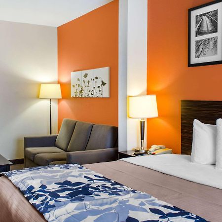 Sleep Inn & Suites East Chase Монтгомъри Екстериор снимка