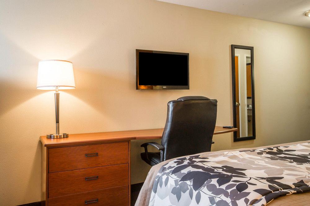 Sleep Inn & Suites East Chase Монтгомъри Екстериор снимка