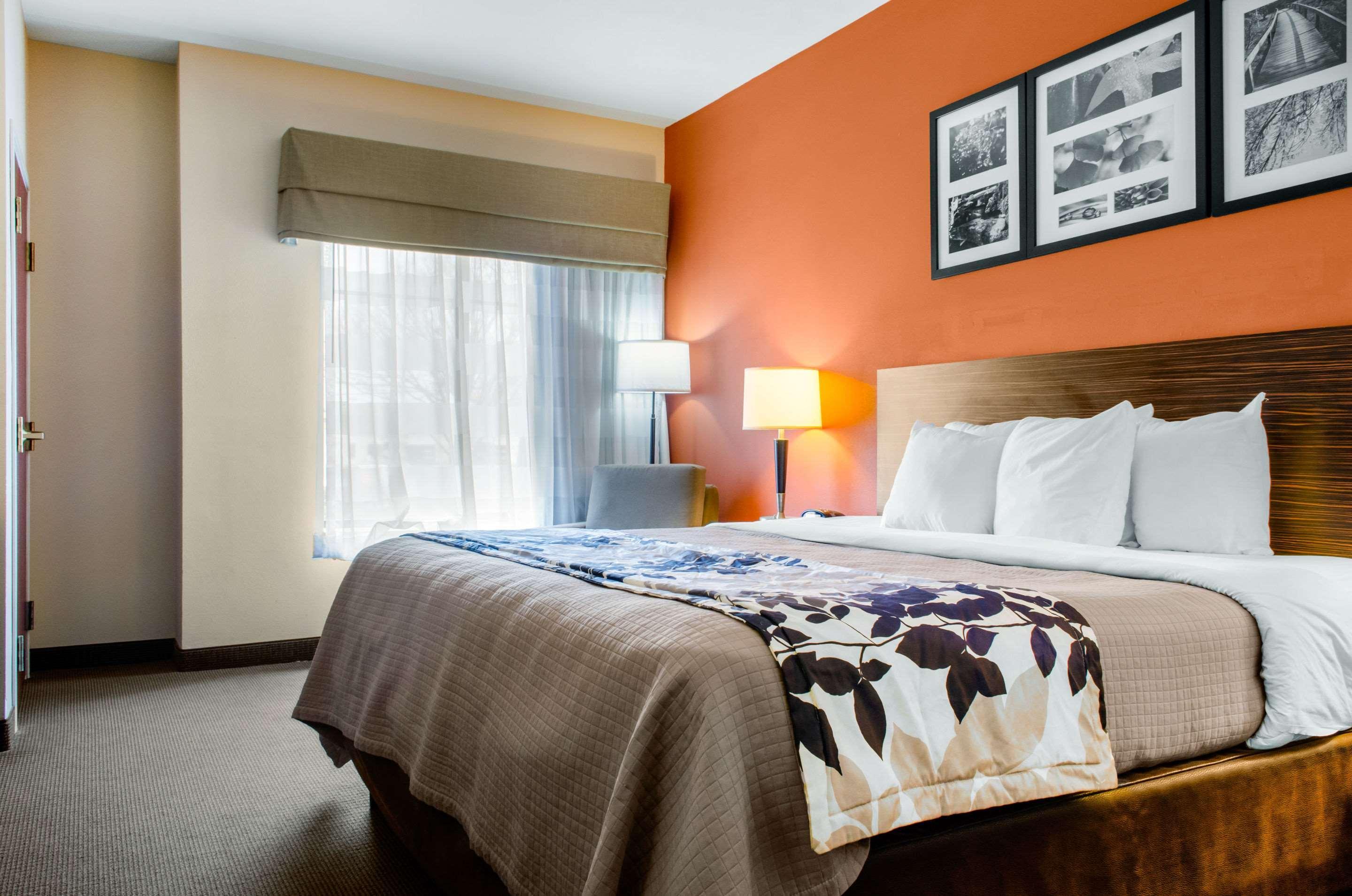 Sleep Inn & Suites East Chase Монтгомъри Екстериор снимка