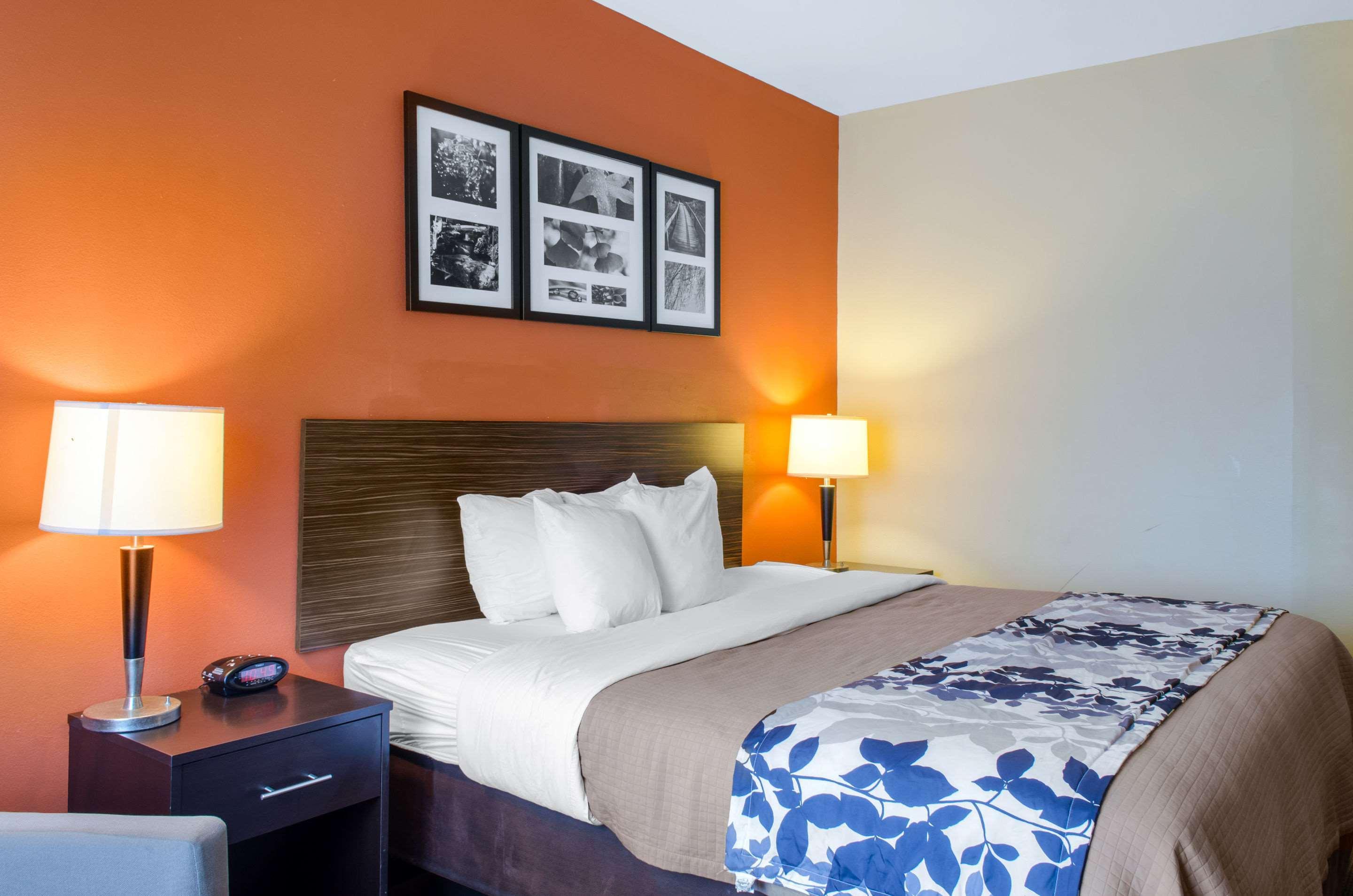 Sleep Inn & Suites East Chase Монтгомъри Екстериор снимка