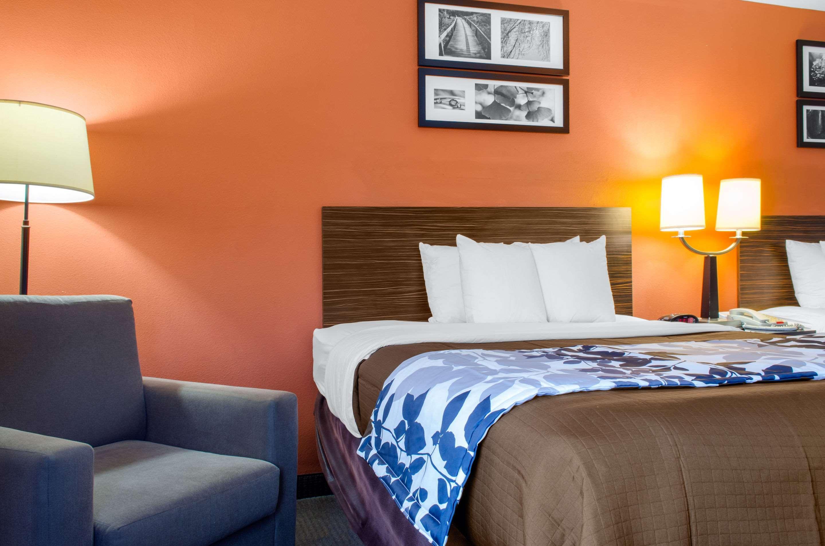 Sleep Inn & Suites East Chase Монтгомъри Екстериор снимка