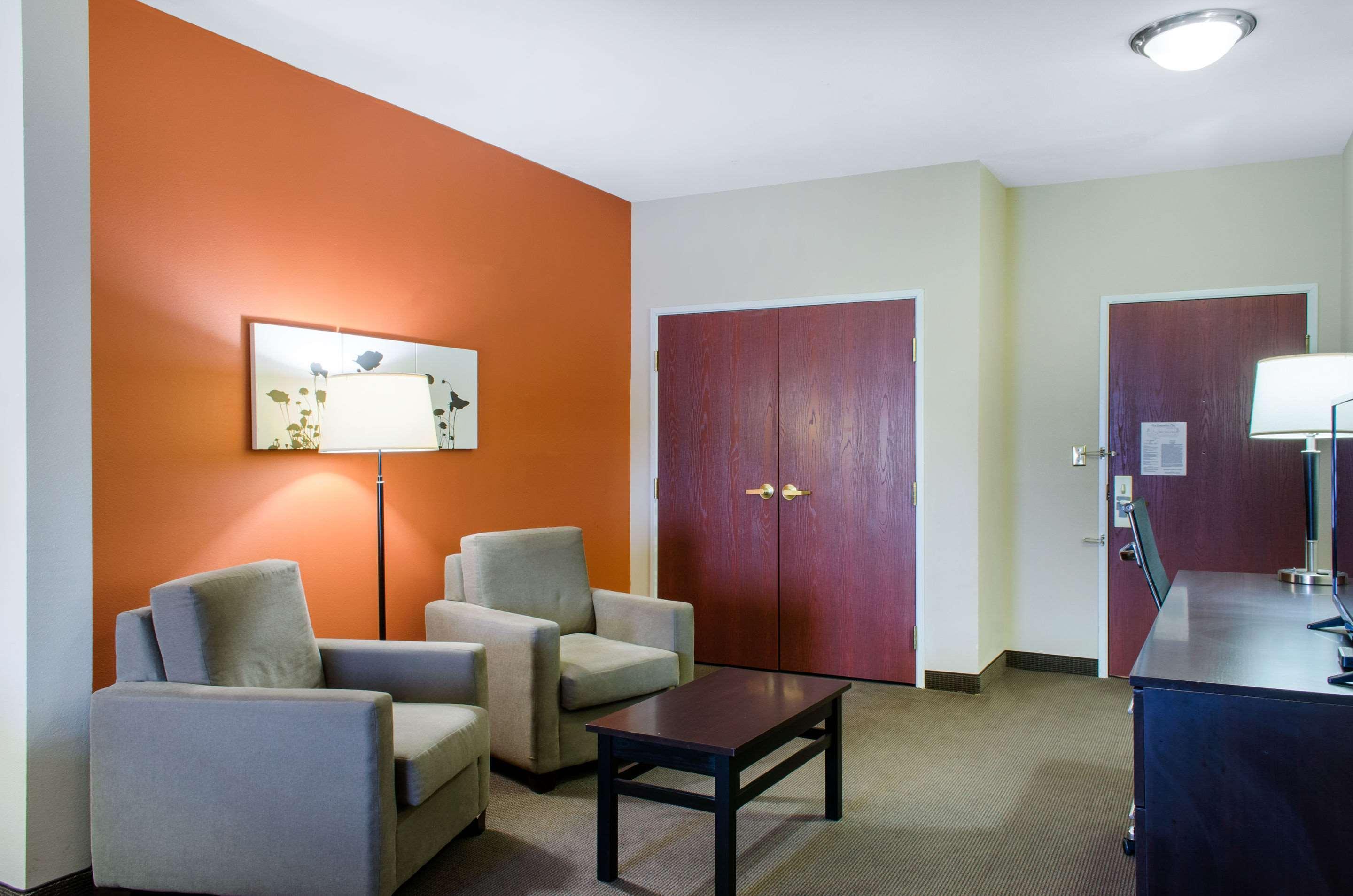 Sleep Inn & Suites East Chase Монтгомъри Екстериор снимка