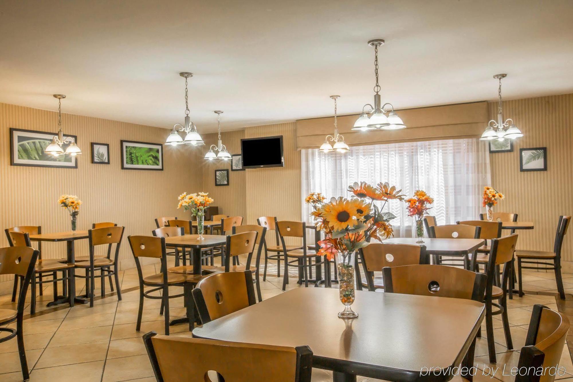 Sleep Inn & Suites East Chase Монтгомъри Екстериор снимка