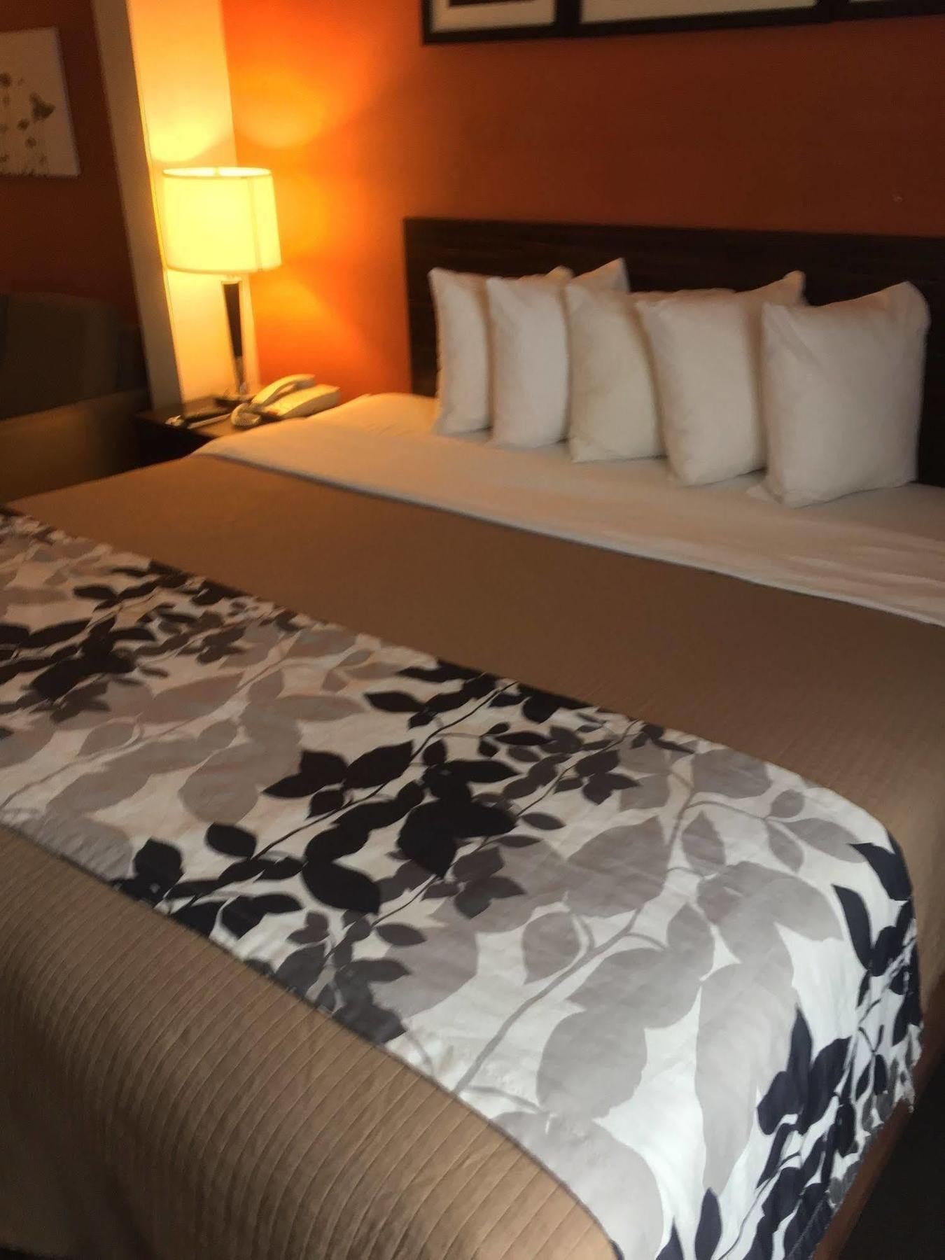 Sleep Inn & Suites East Chase Монтгомъри Екстериор снимка