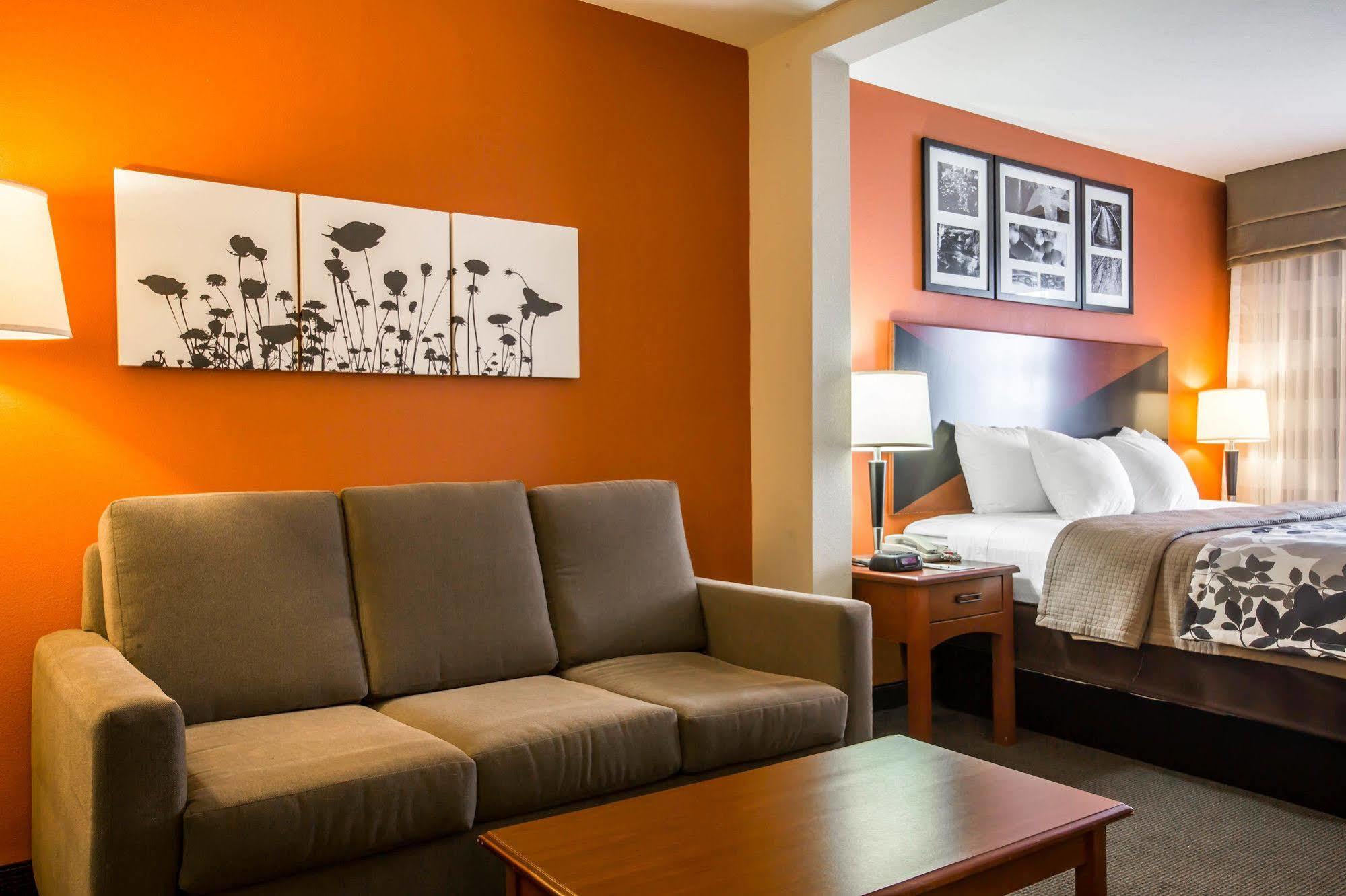 Sleep Inn & Suites East Chase Монтгомъри Екстериор снимка