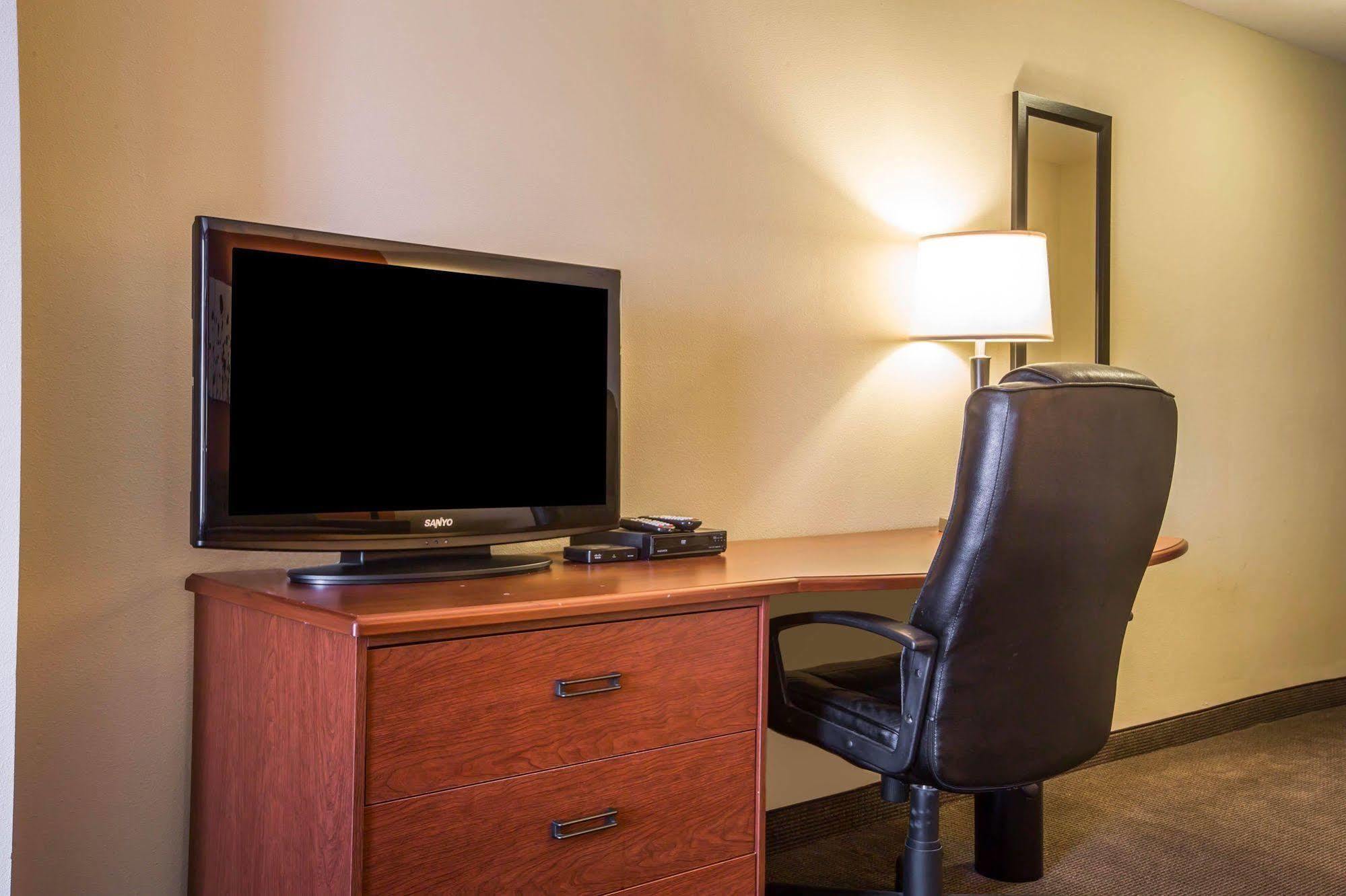 Sleep Inn & Suites East Chase Монтгомъри Екстериор снимка
